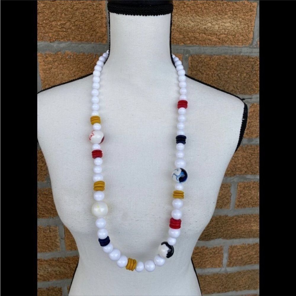 VTG DAUPLAISE NECKLACE